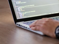 Dwie trzecie internetu zagrożone, rządy wyłączają strony. Wystarczył jeden komunikat