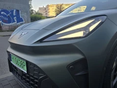 Cupra Raval to prawdziwy elektryczny gokart. Ma 226 KM i wygląda jak z gry