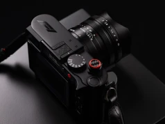Aparat niczym bolid. Leica Q3 43 Formula 1 Edition ma karbonowe wstawki i okleinę jak z kierownicy