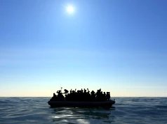 Ponad 3000 ofiar vs pół miliarda USD. Bilans przemytu migrantów do Europy na morzu