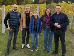 Pejo i Mentzen krytykują ustawę alkoholową. Wskazują na skutki dla winnic i browarów