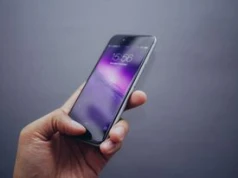 "Mamo, to mój nowy numer". Wróciła kampania SMS-ów