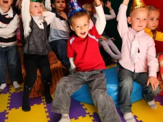 Jej syn nie chodzi na urodziny koleżanek i kolegów. "Nie chcę, by było mu przykro"