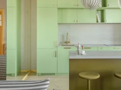 WNĘTRZE TYGODNIA: Ten pastelowy apartament powstał dla mamy i syna. Za kilka lat zamieni się w kawalerkę