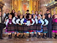 Potańcówka przy muzyce ludowej w Kamienicy Deskurów