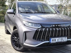 Jetour X50 za 76 900 zł pogromcą Dustera? Ma ocynk i długą gwarancję