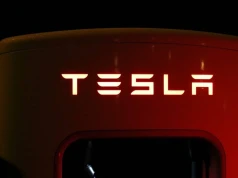 Tesla i SpaceX mogą się połączyć. Musk rozpala spekulacje wokół fuzji