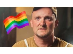 Gorzkie wyznanie gwiazdora TTV. "Wstydziłem się swojego gejostwa. Próbowałem się leczyć"