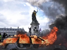 Wyciekłe dokumenty Mossadu ujawniają, że Macron współpracuje z Izraelem, by „spalić Francję doszczętnie”