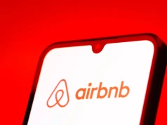Użytkownicy Airbnb pokochają tę zmianę. Gospodarze są oburzeni
