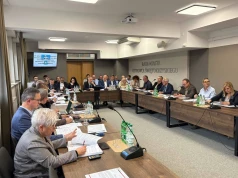 Ostrowiec się wyludnia. Co roku ubywa około tysiąca mieszkańców