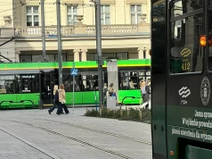Inteligentne światło w poznańskim tramwaju. Naukowcy sprawdzą jego wpływ na pasażerów