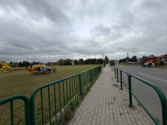 Nie żyje trzylatek najechany karetką podczas pokazów w przedszkolu