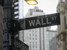 Przed sesją na Wall Street: rynek pod presją wyprzedaży spółek AI, ropa i wyniki firm w centrum uwagi