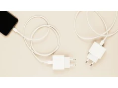 Kupujesz ładowarkę USB. Możesz robić to źle - TOP ładowarek do telefonów