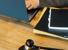 Dwa wyroki w ogóle nie istniały. NSA drugi raz w tym roku przyłapał pełnomocnika na pisaniu z AI