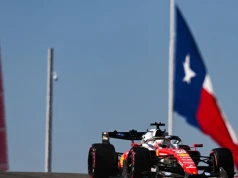 Leclerc pokonał Antonellego o zaledwie 0,042 sekundy w FP2. Piątek padł łupem Ferrari