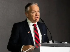 Ambasador USA uderza w europejskich liderów. Jako przykład wskazuje Polskę