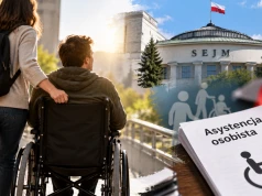 Godność zamiast zależności od rodziny. Asystencja osobista przełomem dla osób z niepełnosprawnościami?