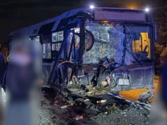 Czołowy wypadek z autobusem MPK pod Krakowem. Poszkodowane osoby trafiły do szpitala