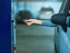 Parking na lotnisku Luton – gdzie parkować, a gdzie odbierać pasażera?