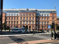Kolej dookoła Krakowa, nowa biblioteka i Paprociowy Las. Osiem nagród dla prac z Politechniki