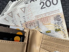 15. emerytura coraz bliżej. Seniorzy mogą zyskać nawet 1800 zł rocznie. Mamy wyliczenia