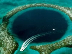 Przewiercili się przez Wielką Błękitną Dziurę w Belize. Wyniki dają do myślenia