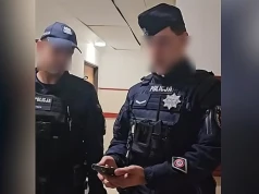 Policja u drzwi pracownika TV Republika. KSP zmiażdżyła zarzuty o "prowokację"