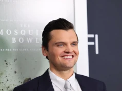 Wygląda jak kopia swojego ojca. Hollywood go pokocha?