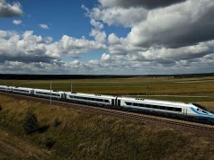 PLK zakończyły testy łączności GSM-R na CMK. Droga do 250 km/h coraz bliżej