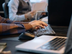 Obsługa informatyczna firm w Warszawie – na co zwrócić uwagę