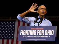 Barack Obama na wiecu wyborczym. Kpi z Trumpa