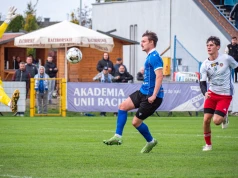 Sędzia temperował ich zapędy kartkami, Racibórz golami. Unia Racibórz wygrywa derby z imienniczką