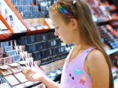 10-latki szaleją w drogeriach. "To już jest głupota do kwadratu"