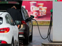 Ile będzie kosztować tankowanie w poniedziałek? Rząd podał ceny