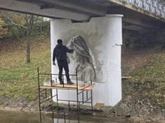 Rymanów-Zdrój: Nowy mural Arkadiusza Andrejkowa. Artysta ponownie nawiązał do historii uzdrowiska