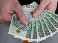 Nawet 2140 zł dla osób z wieloletnim stażem pracy. Jest jeden kluczowy warunek