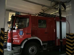 Wypadek z udziałem ciężarówki i dostawczaka. Jedna osoba w szpitalu