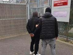 Warszawa: Nigeryjczyk założył konto na fałszywy paszport. Znaleźli przy nim kilkadziesiąt tysięcy złotych