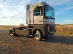 Renault AE 520 Magnum na sprzedaż w USA – okazja o polskim pochodzeniu