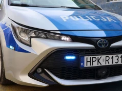 Uciekła po kraksie, pasażer nie miał tyle szczęścia. Policja sprawdziła jego dane!