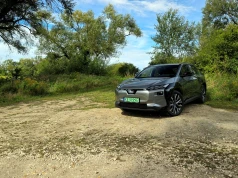 Wygląda jak Toyota, a to prawdziwe Subaru z 4×4. Elektryczna Solterra w teście