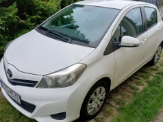 Toyota Yaris na licytacji. Skarbówka w Radomsku sprzedaje auto przez internet!