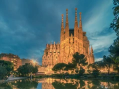 Właśnie wystartowały. Nowe loty z Polski do Barcelony i Porto
