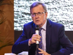 Polskie stocznie: remonty, AI, offshore i Chiny. Jak jest i co dalej?