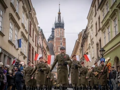 Biało-czerwony Kraków na 11 listopada. Wspólne śpiewanie, patriotyczny tramwaj i koncerty