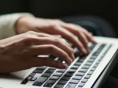 Ogarniasz AI? Zobacz, na jakie stawki można liczyć
