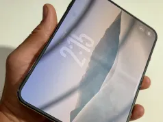 Pękające ekrany iPhone Duo. Apple potwierdza problem i komentuje doniesienia