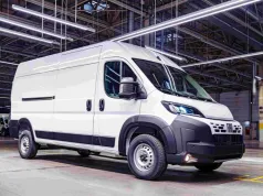 350 awarii Fiatów Ducato. Problemem są AdBlue i DPF, policja wybiera Renault